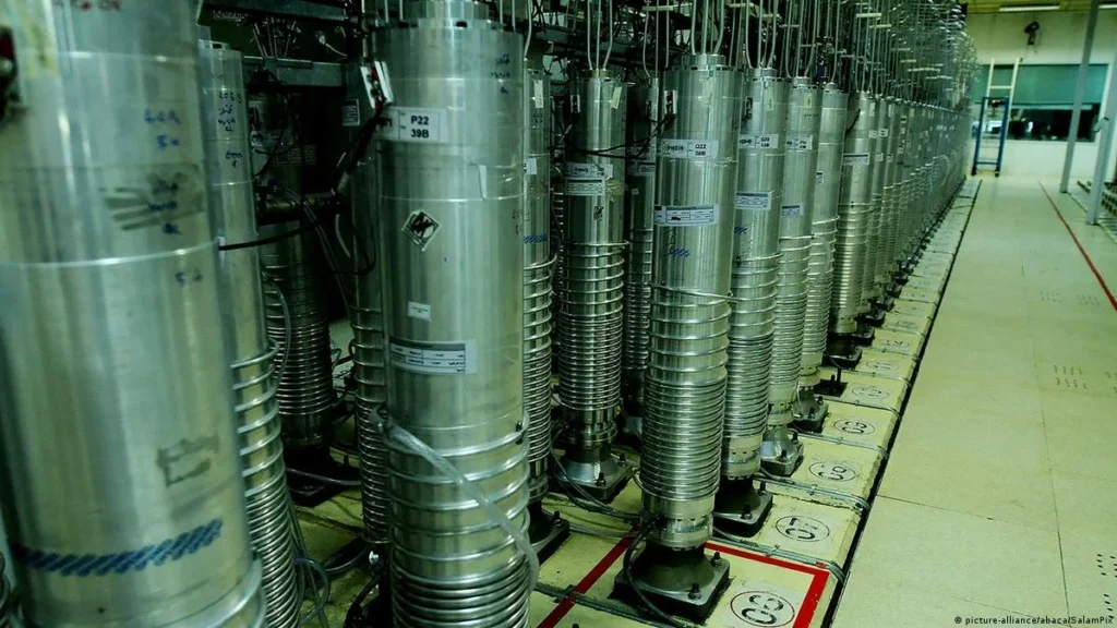 فایننشال تایمز: سرنوشت ذخایر اورانیوم ایران همچنان نامشخص مانده است